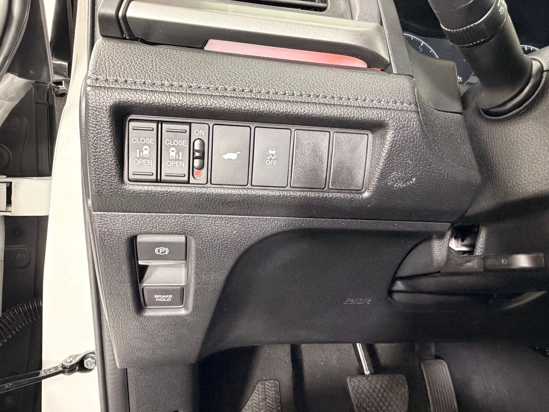 Certified 2025 Honda Odyssey Sport-L image 18