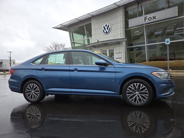 Used 2019 Volkswagen Jetta SE w/ Cold Weather Package
