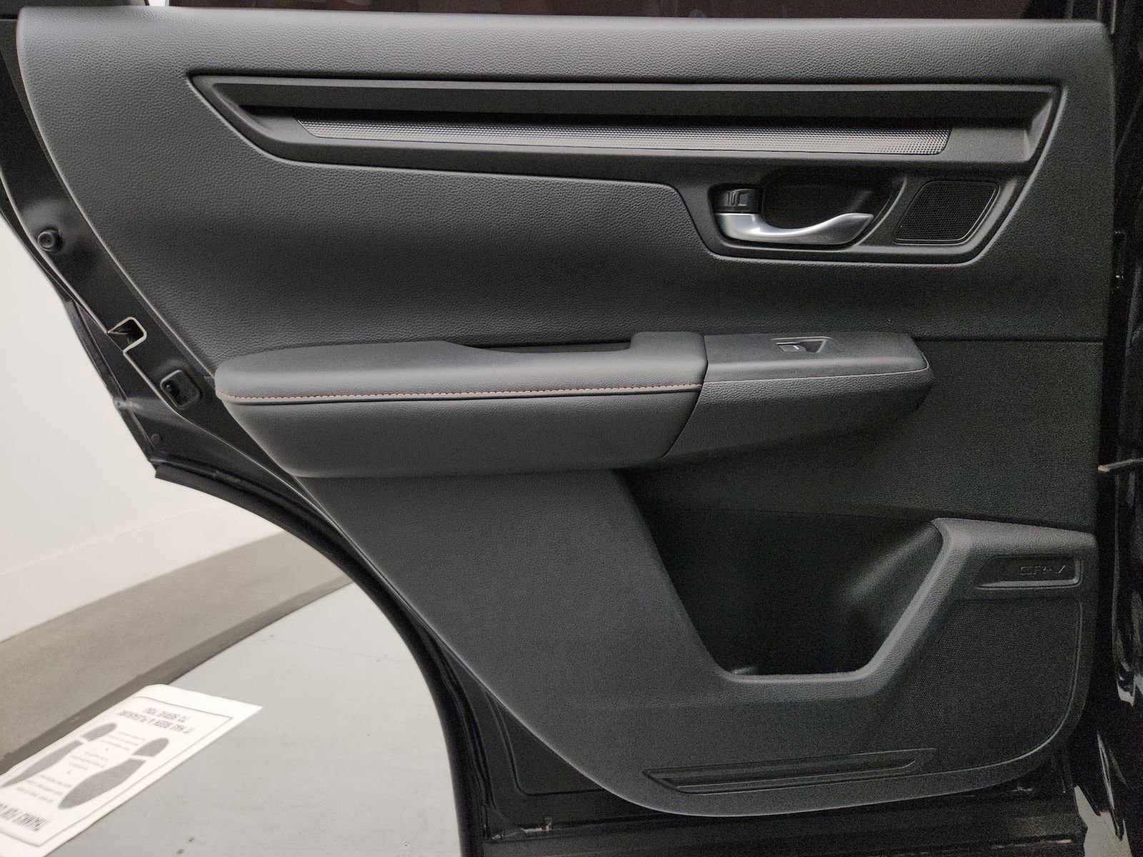 Used 2025 Honda CR-V Sport-L image 30