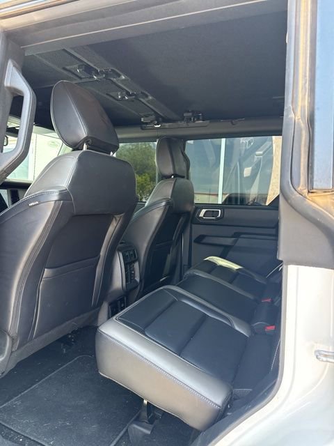 Used 2025 Ford Bronco Outer Banks w/ Sasquatch Package image 5