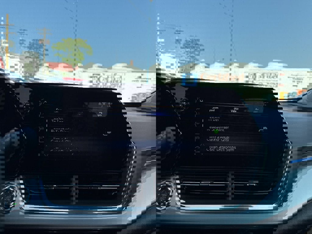 New 2025 Chevrolet Trax LT w/ Driver Confidence Package image 23