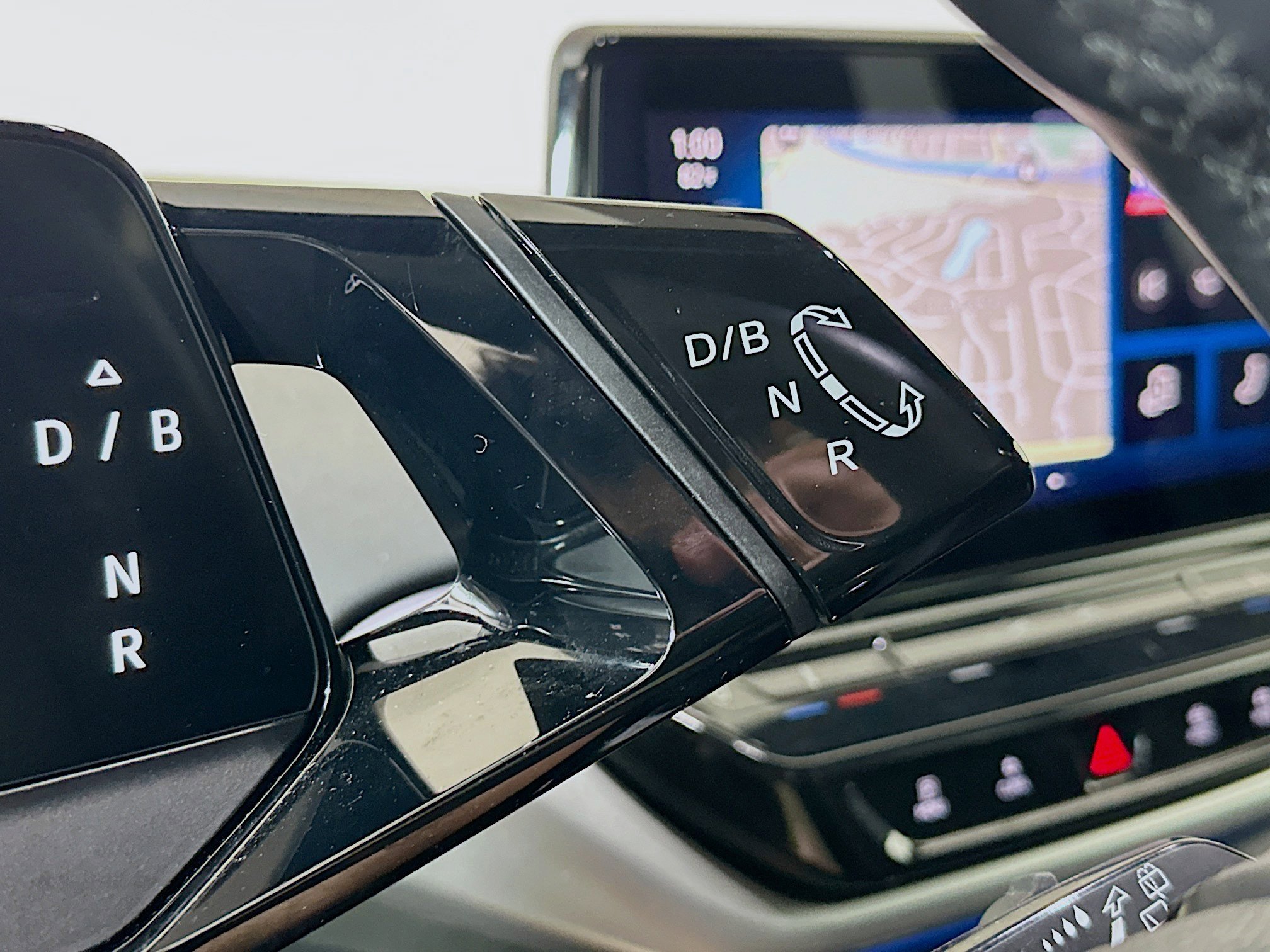 Used 2022 Volkswagen ID.4 Pro RWD image 24