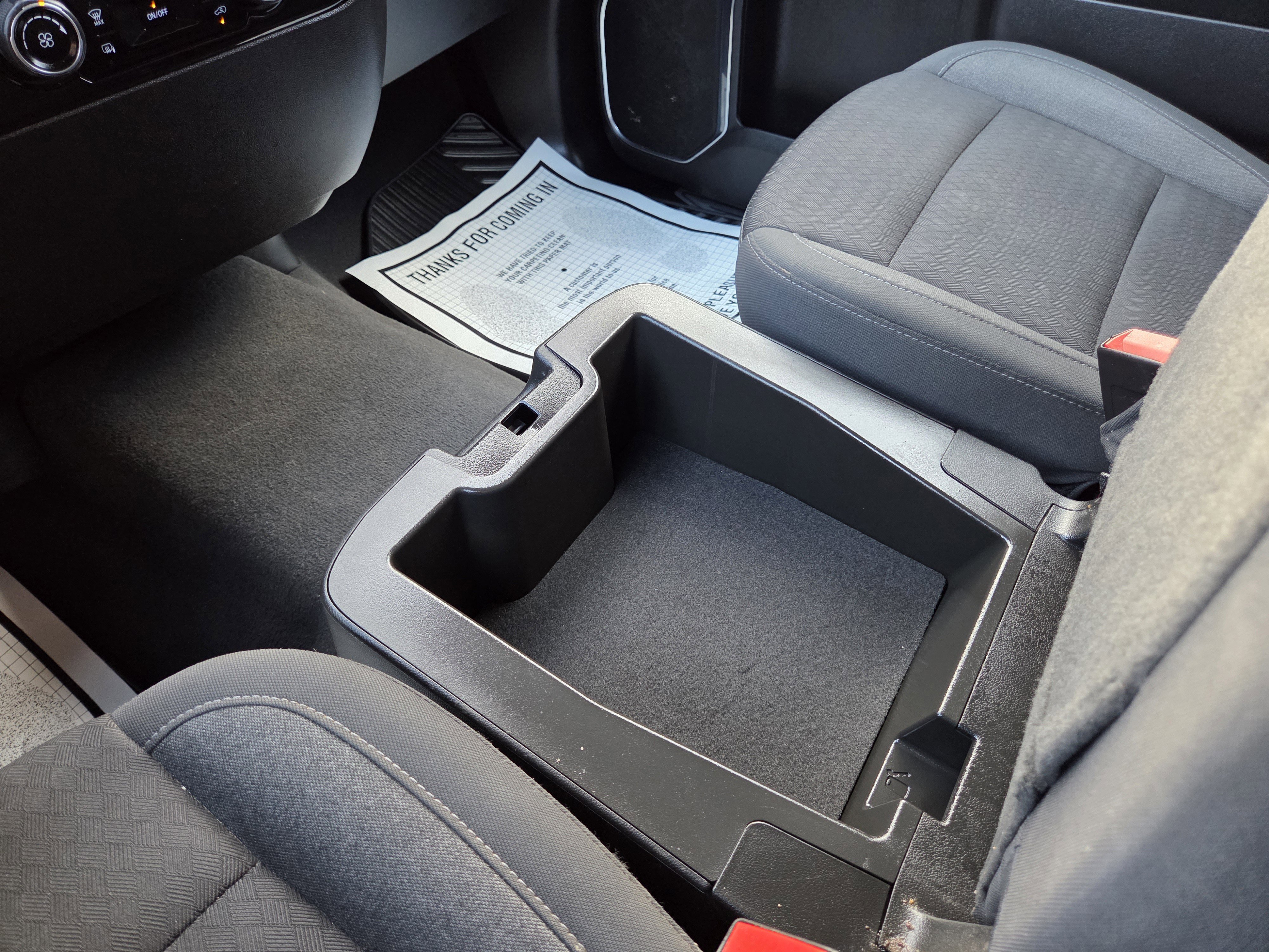 Used 2024 Chevrolet Silverado 2500 LT image 34