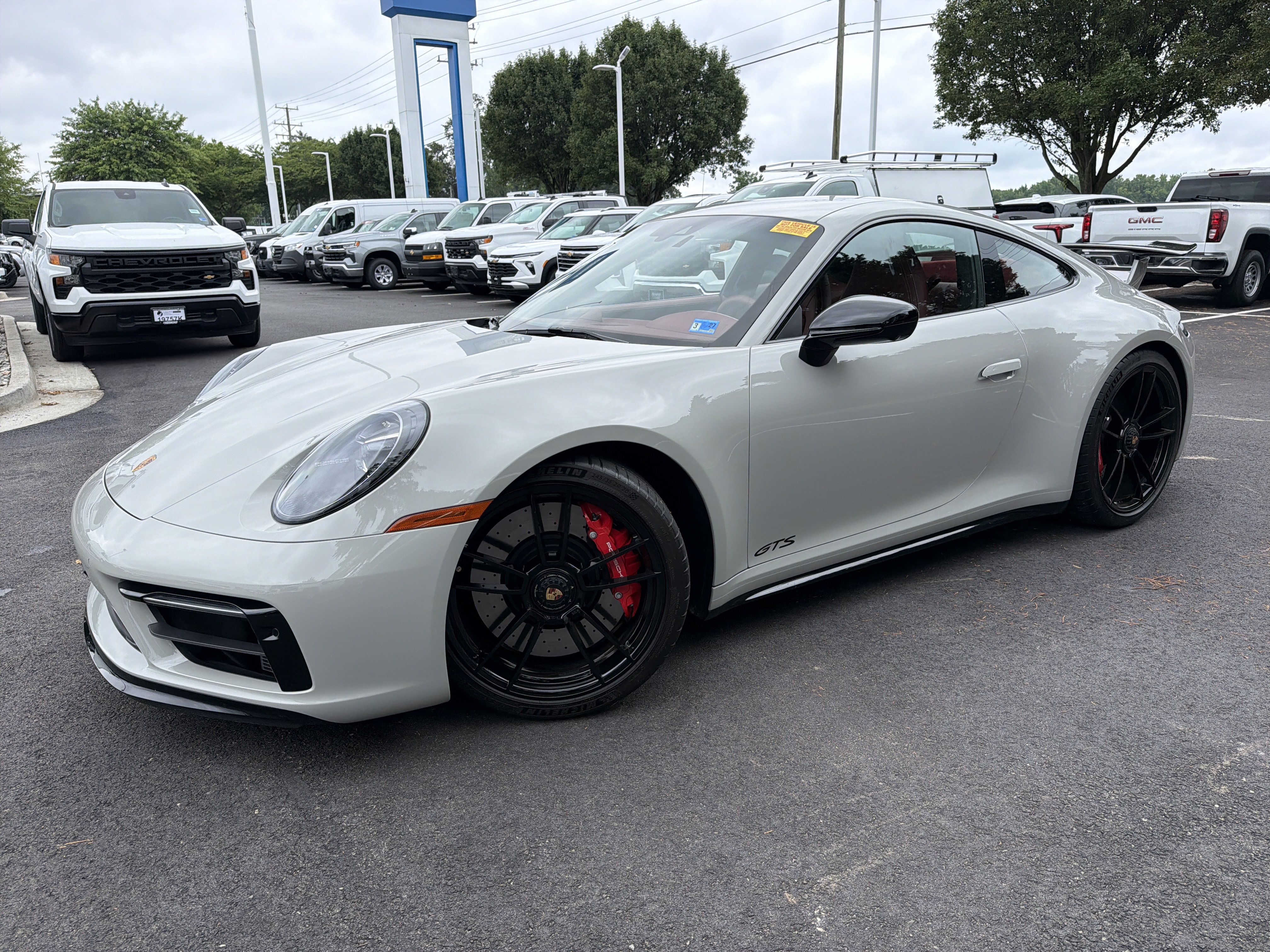 Used 2023 Porsche 911 Carrera GTS RWD image 5