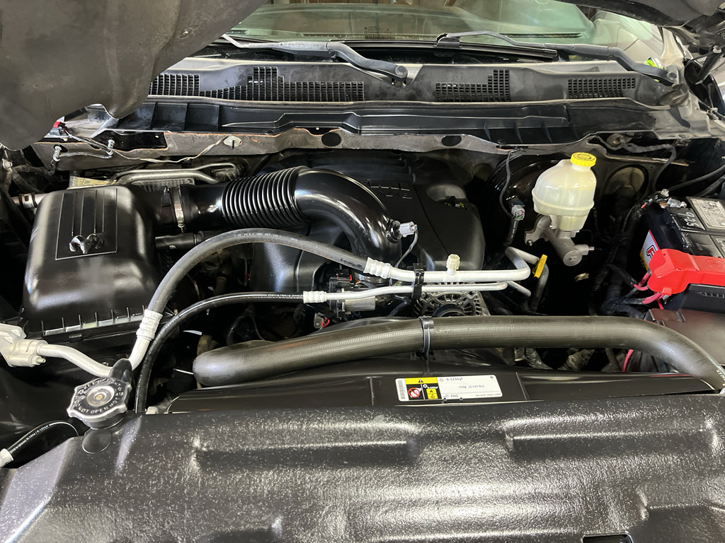 Used 2015 RAM 1500 Sport w/ Convenience Group AWD/4WD image 25