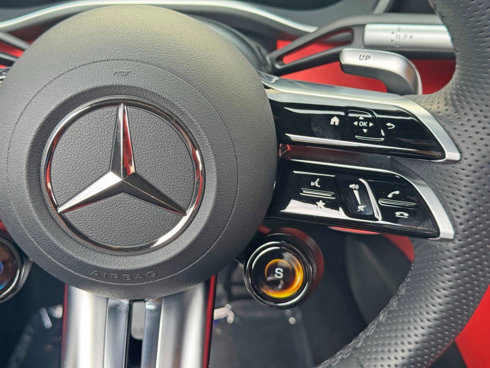 Used 2024 Mercedes-Benz AMG GT 63 image 23