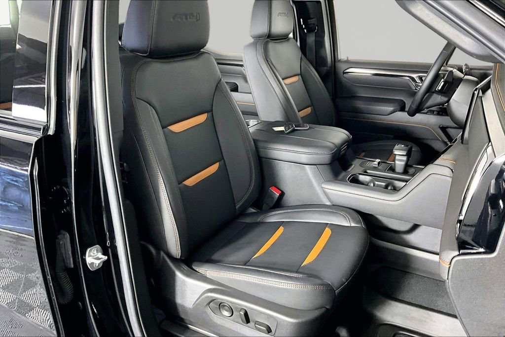 Certified 2025 GMC Sierra 1500 AT4 w/ AT4 Premium Package AWD/4WD image 28
