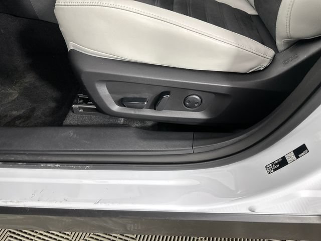 New 2026 Mitsubishi Outlander SE AWD/4WD image 21