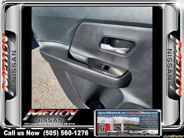 Used 2025 Nissan Kicks SV image 11