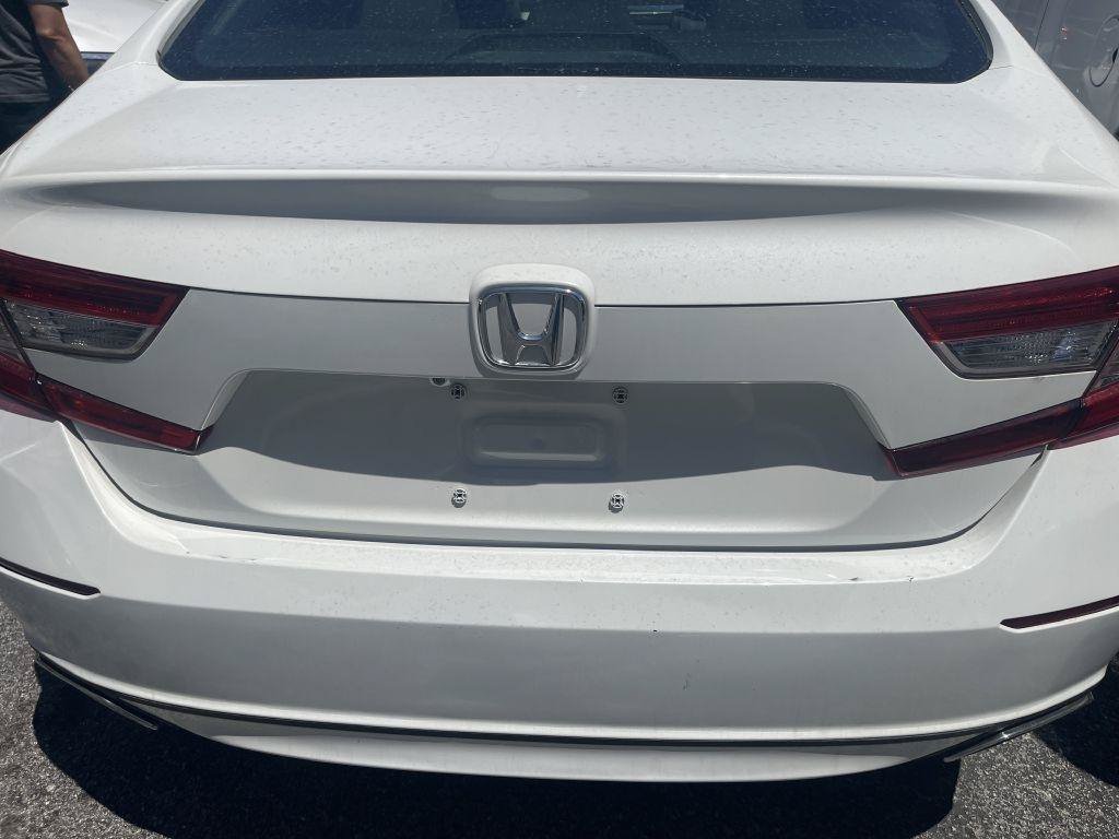 Used 2018 Honda Accord LX image 9