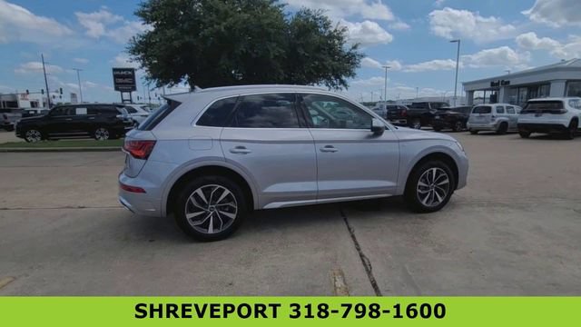 Used 2022 Audi Q5 2.0T Premium Plus w/ Premium Plus Package AWD/4WD image 9