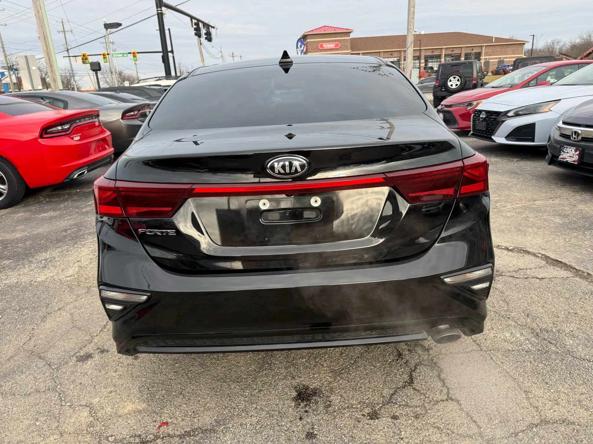 Used 2021 Kia Forte LXS image 7