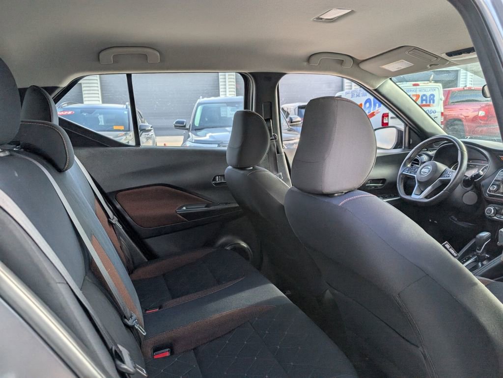Used 2019 Nissan Kicks SR FWD image 16