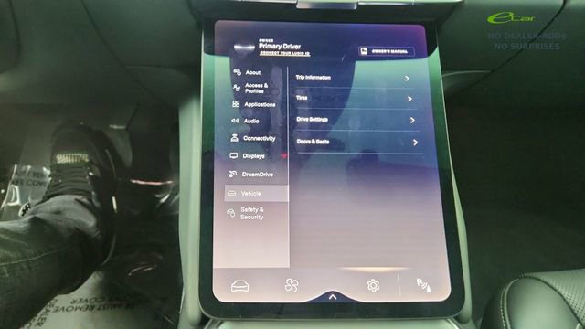 Used 2024 Lucid Air Touring image 54