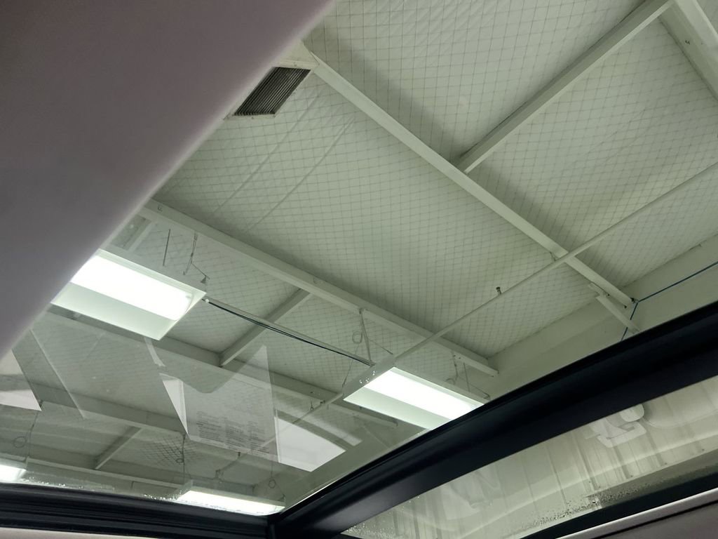 Used 2018 Kia Optima SX w/ Technology Package image 19