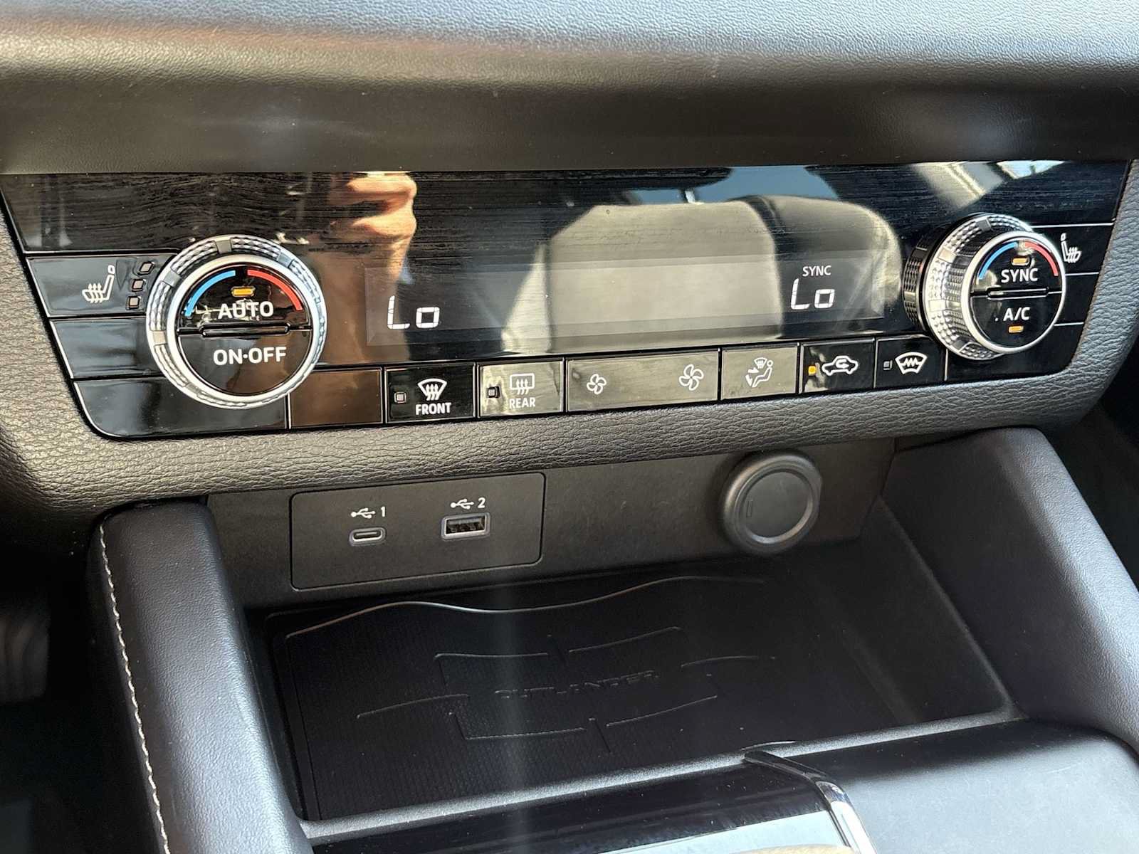 Used 2023 Mitsubishi Outlander SE AWD/4WD image 18