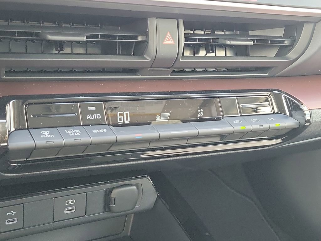 New 2026 Toyota Prius Plug-In Hybrid image 16