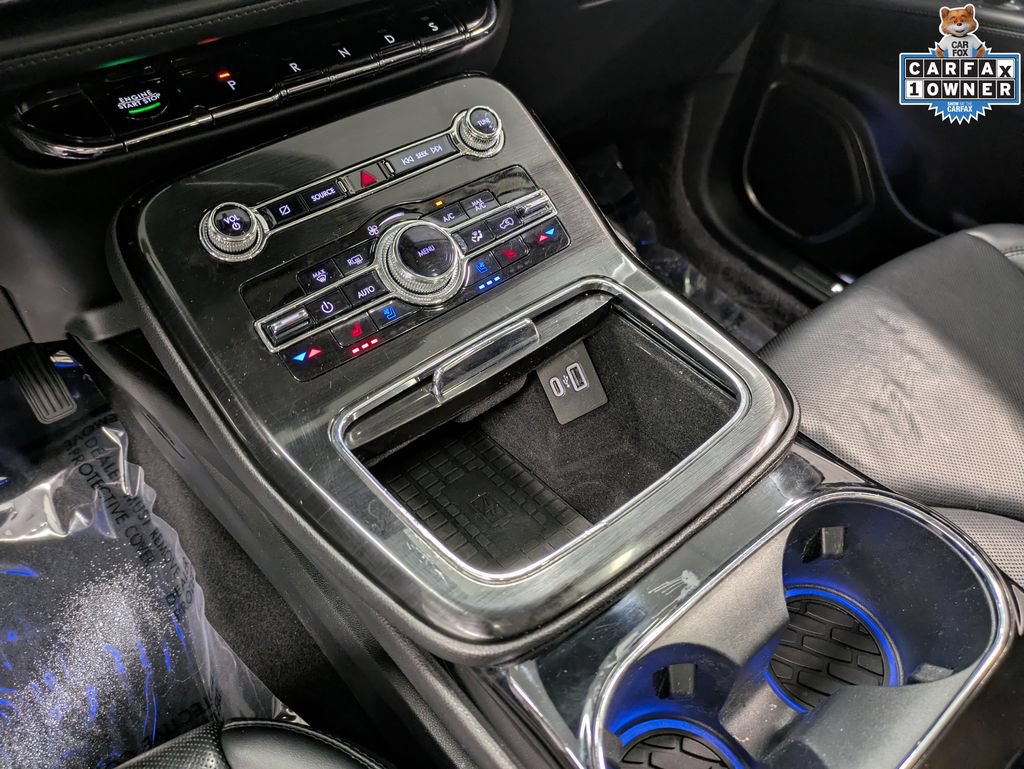 Used 2022 Lincoln Nautilus Reserve AWD/4WD image 17