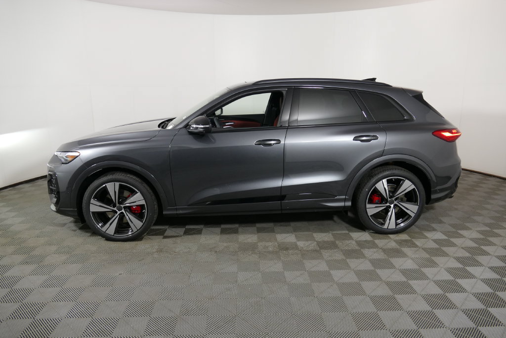 New 2026 Audi SQ5 Prestige AWD/4WD image 6