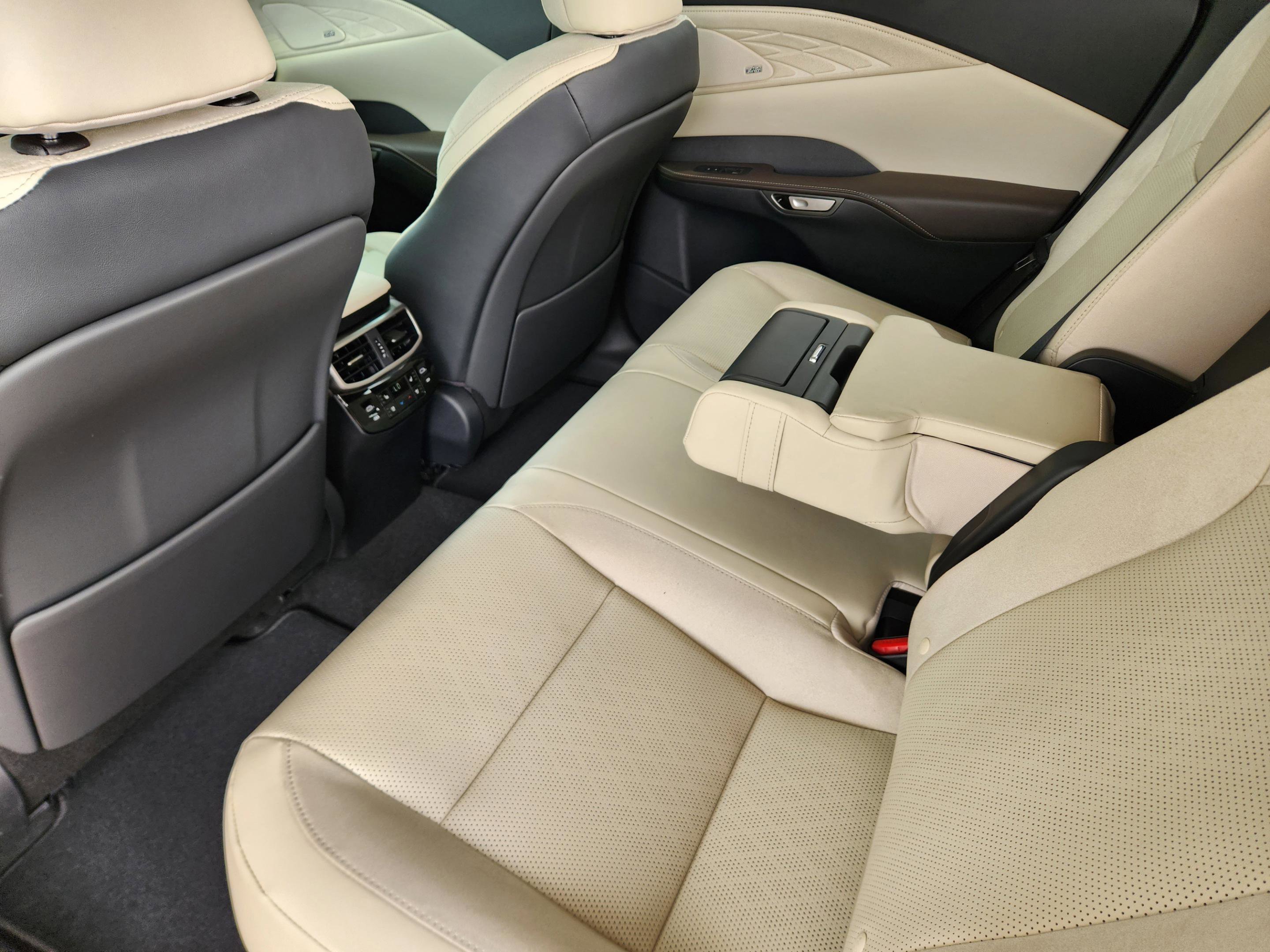 New 2026 Lexus RX 350 AWD image 20