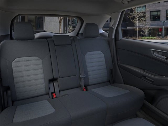 New 2024 Ford Edge SE w/ Black Appearance Package image 11