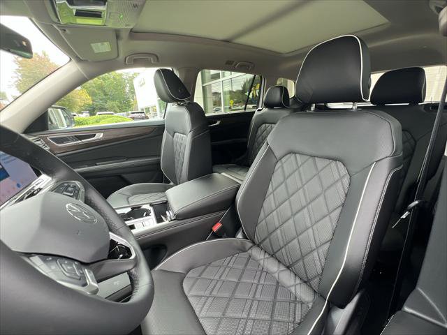 New 2026 Volkswagen Atlas SEL Premium R-Line image 11