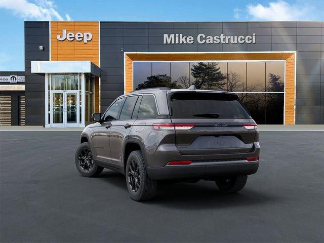 New 2026 Jeep Grand Cherokee Altitude image 4