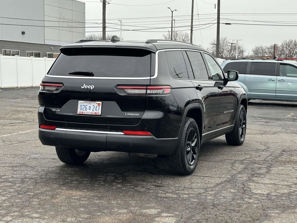 Used 2023 Jeep Grand Cherokee L Laredo w/ Luxury Tech Group I image 4