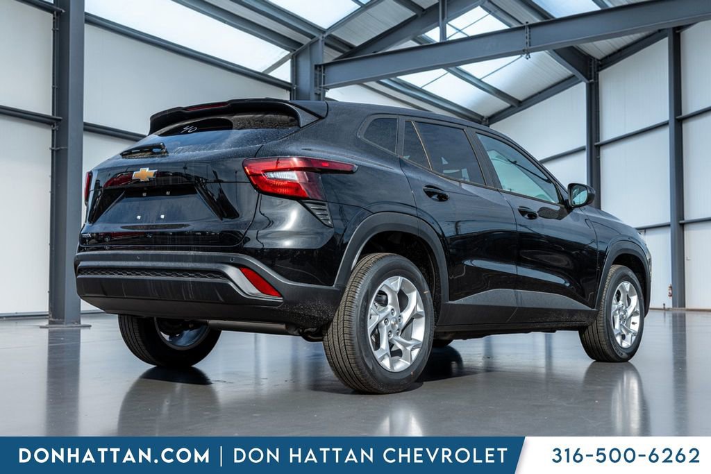 New 2026 Chevrolet Trax LS w/ LS Convenience Package image 30