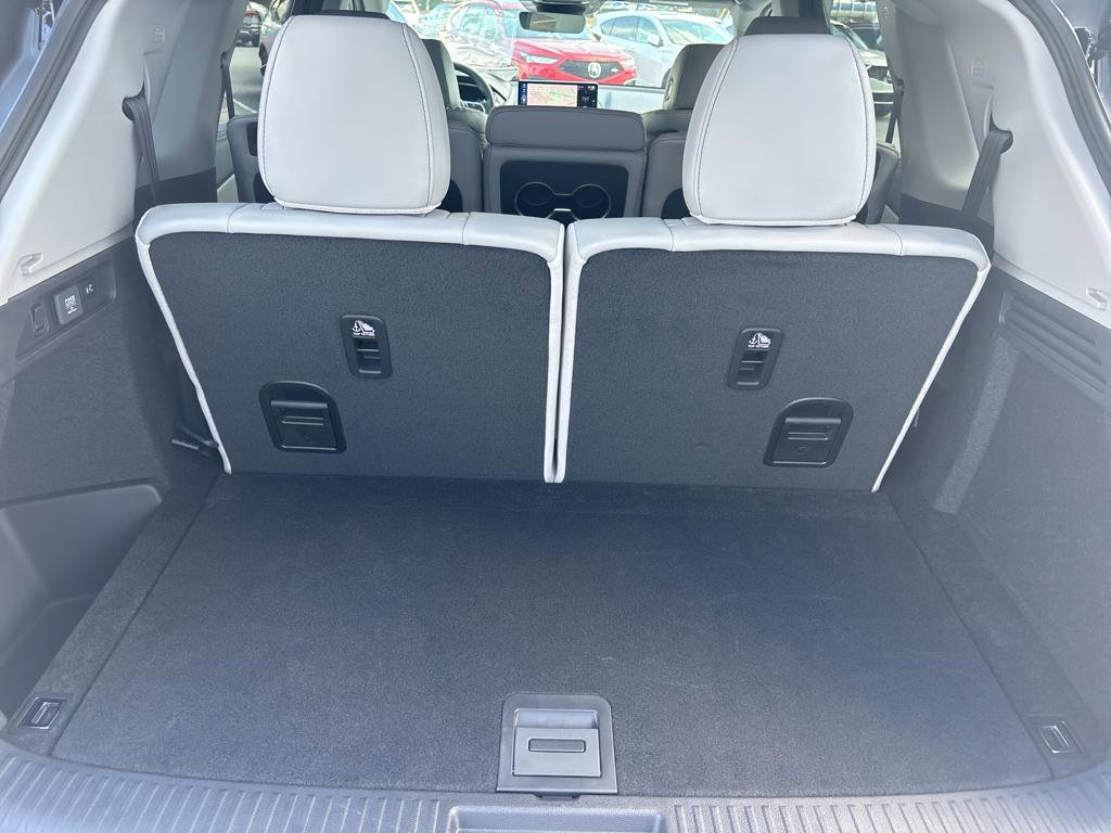 Certified 2025 Acura MDX FWD w/ Technology Package image 23