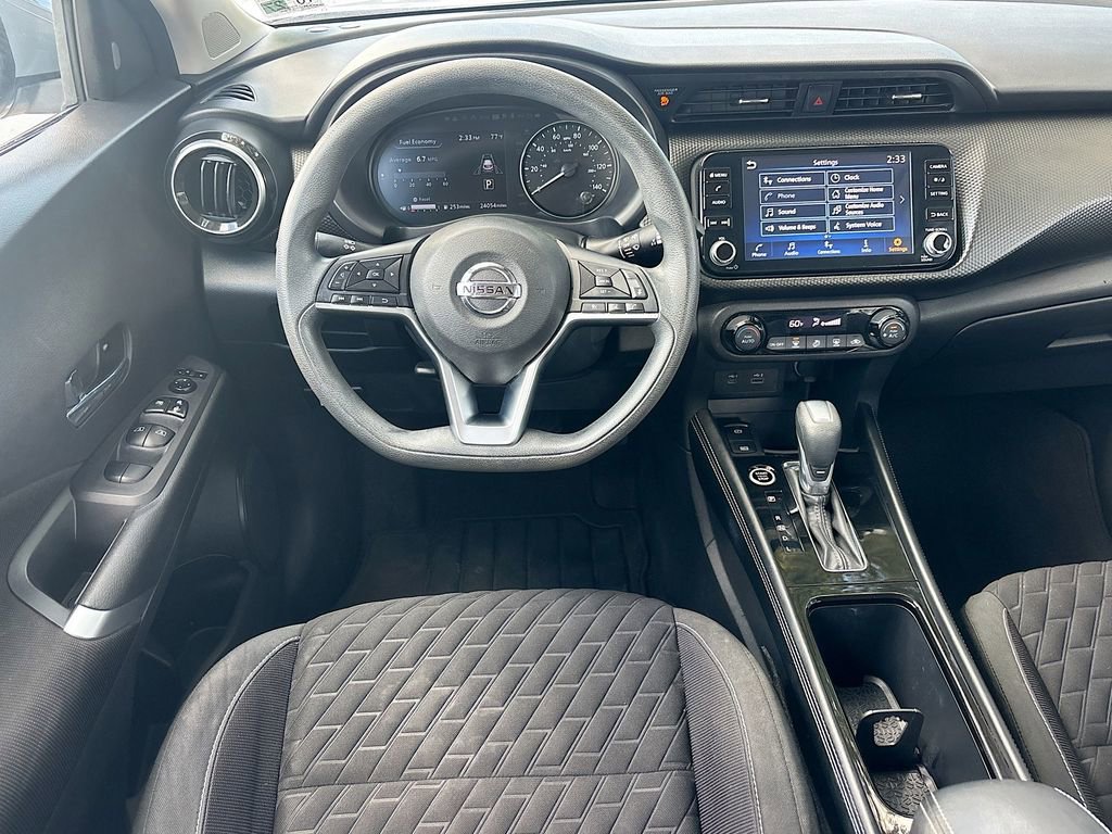 Used 2021 Nissan Kicks SV image 20