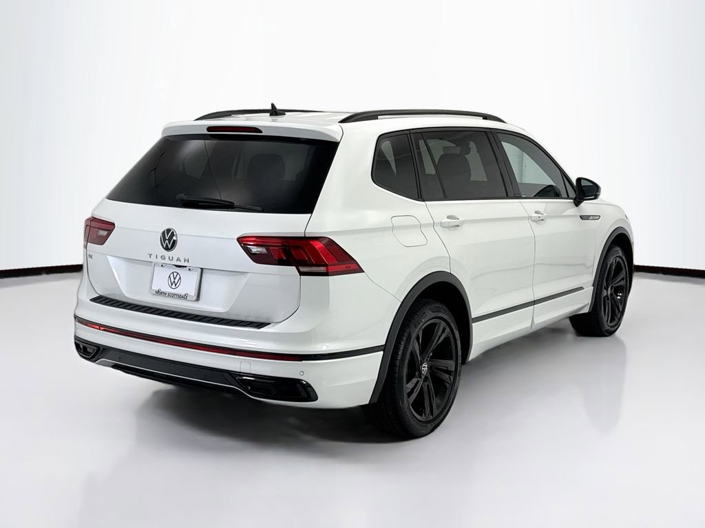 Used 2023 Volkswagen Tiguan SE R-Line FWD image 5