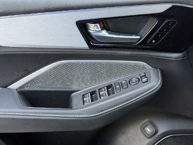 Used 2024 Acura MDX w/ Technology Package FWD image 23