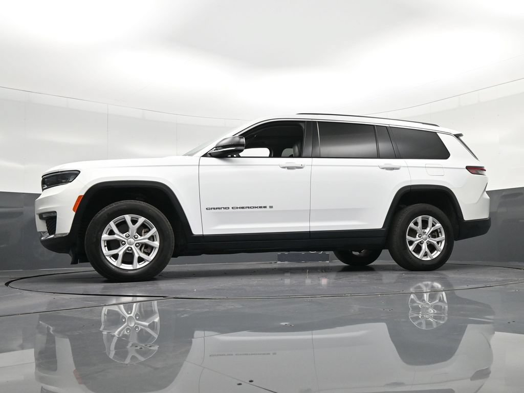 Used 2023 Jeep Grand Cherokee L Limited AWD/4WD image 28