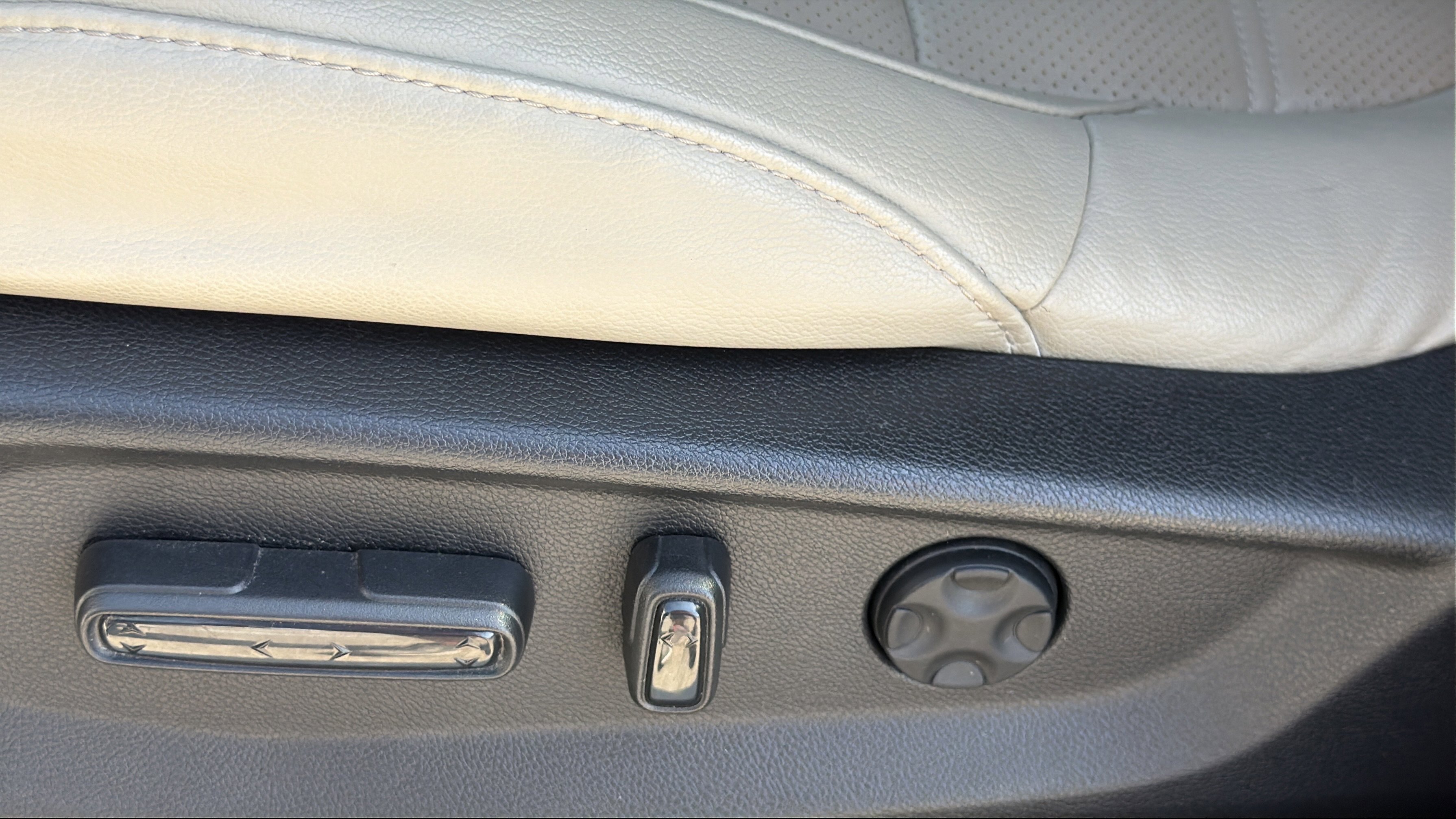 Used 2018 Honda CR-V EX-L image 18