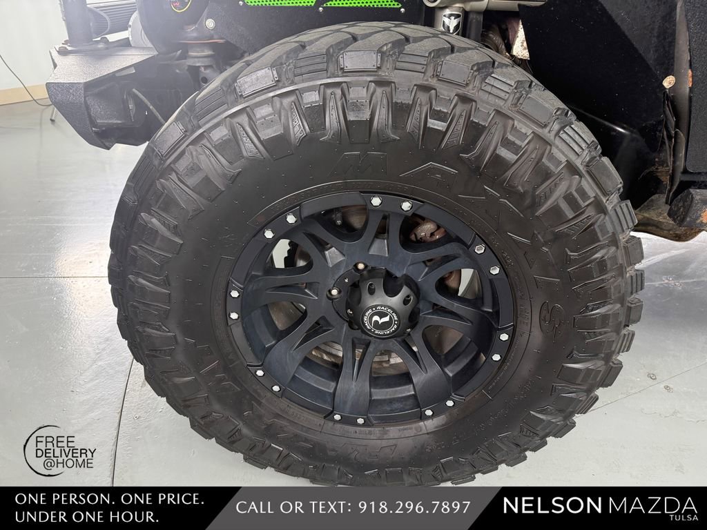 Used 2015 Jeep Wrangler Unlimited Sport w/ Quick Order Package 24S AWD/4WD image 11