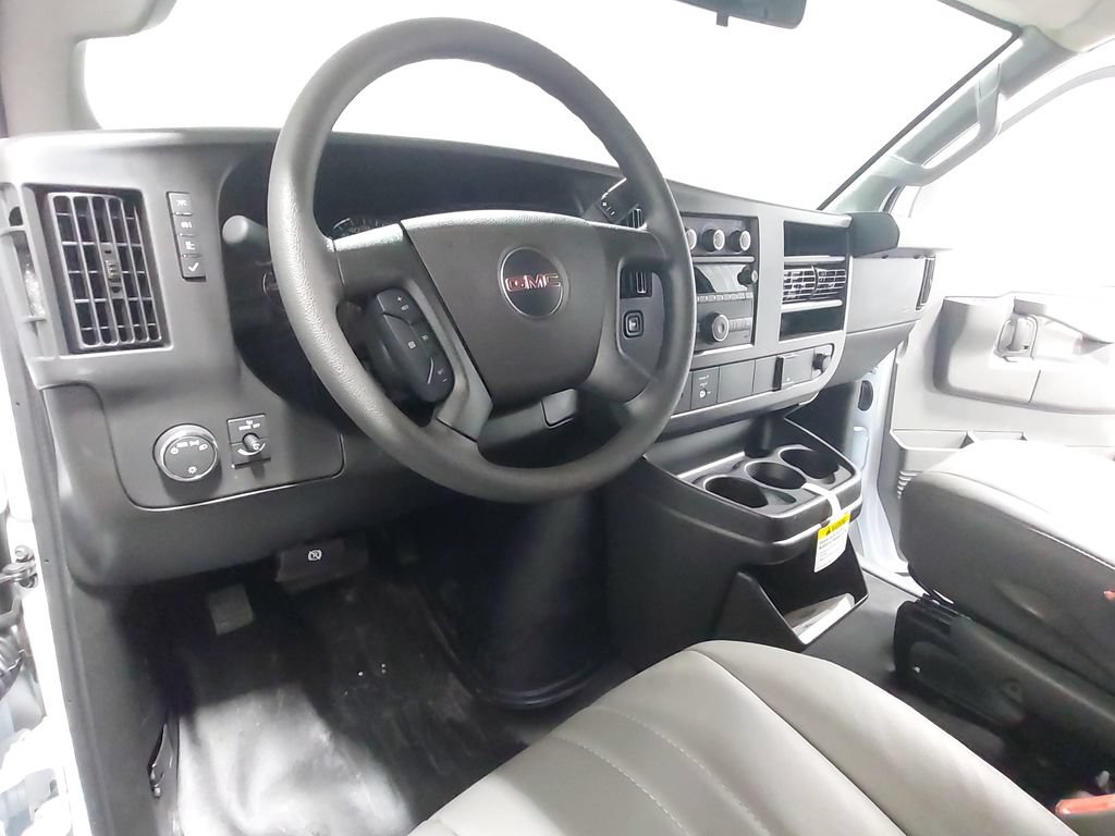 New 2026 GMC Savana 2500 w/ Driver Convenience Package RWD image 15