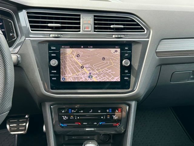 Used 2024 Volkswagen Tiguan SEL R-Line image 26