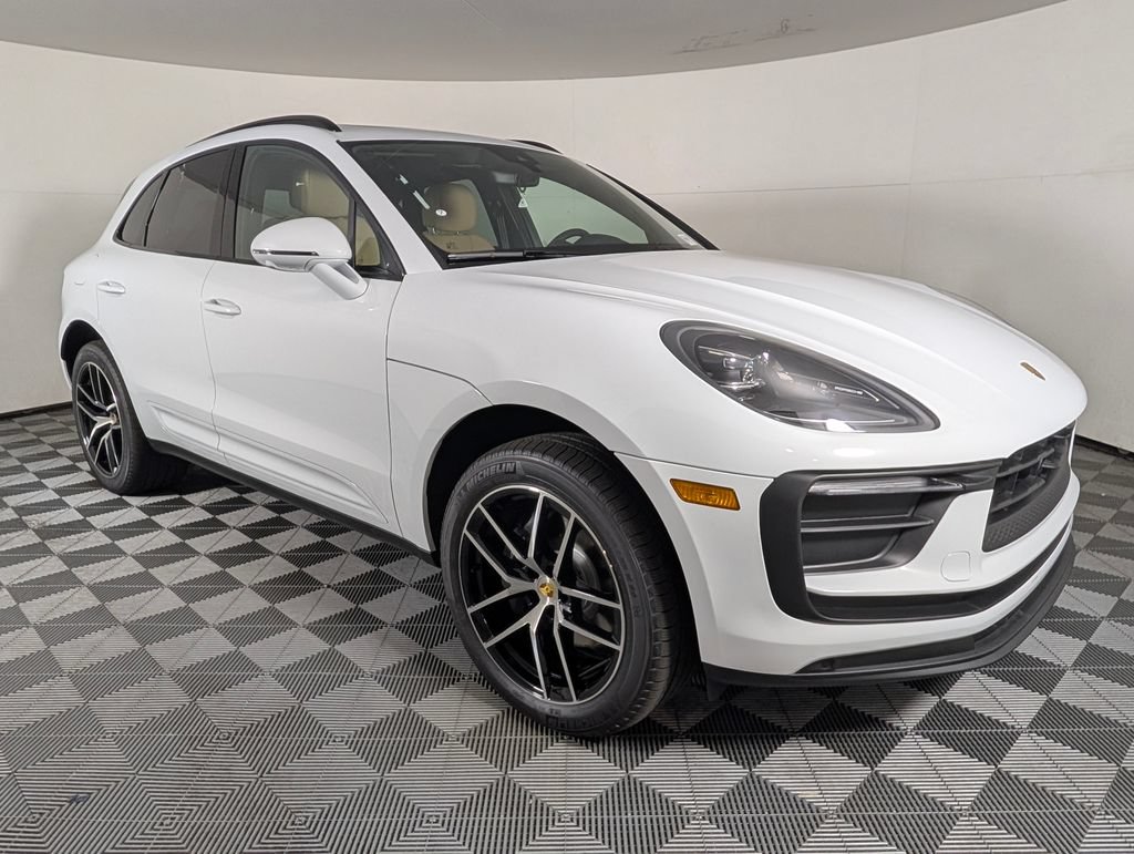 New 2026 Porsche Macan AWD/4WD image 9