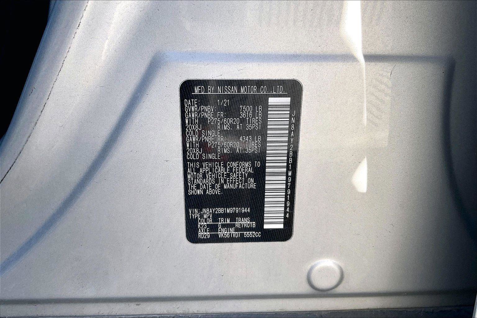 Used 2021 Nissan Armada SL w/ Captain's Chairs Package image 3