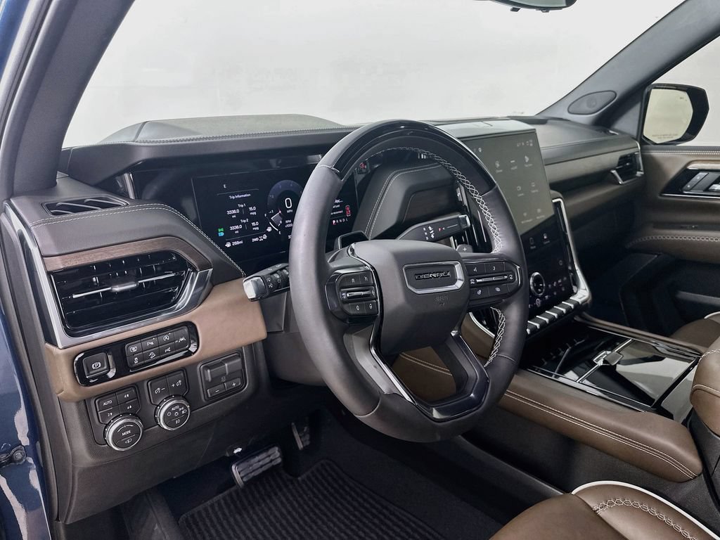 Used 2026 GMC Yukon XL Denali Ultimate AWD/4WD image 9