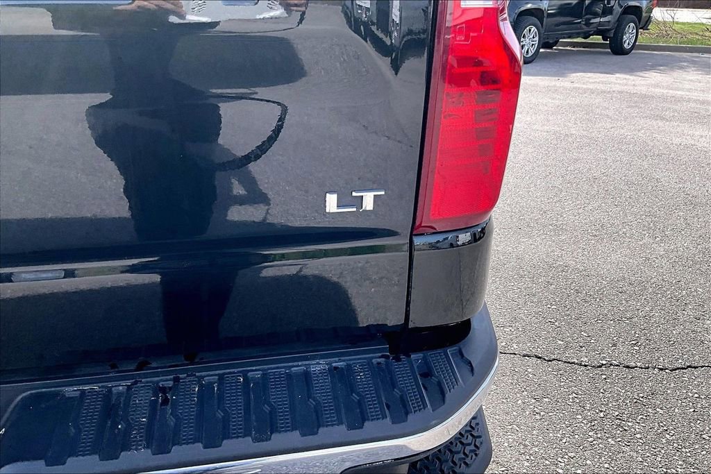 Used 2023 Chevrolet Silverado 1500 LT w/ Protection Package image 8