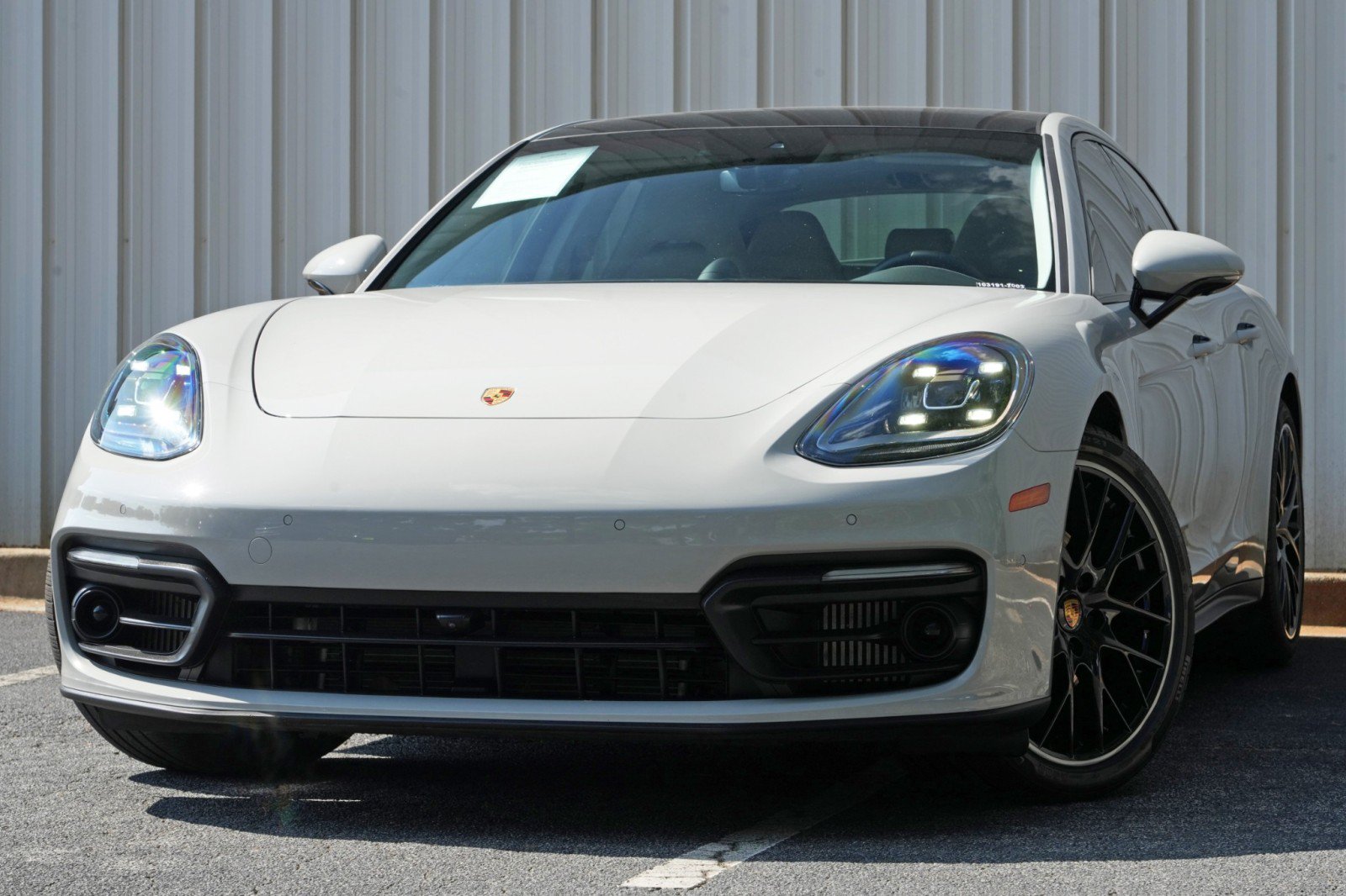 Used 2023 Porsche Panamera Platinum Edition RWD image 3