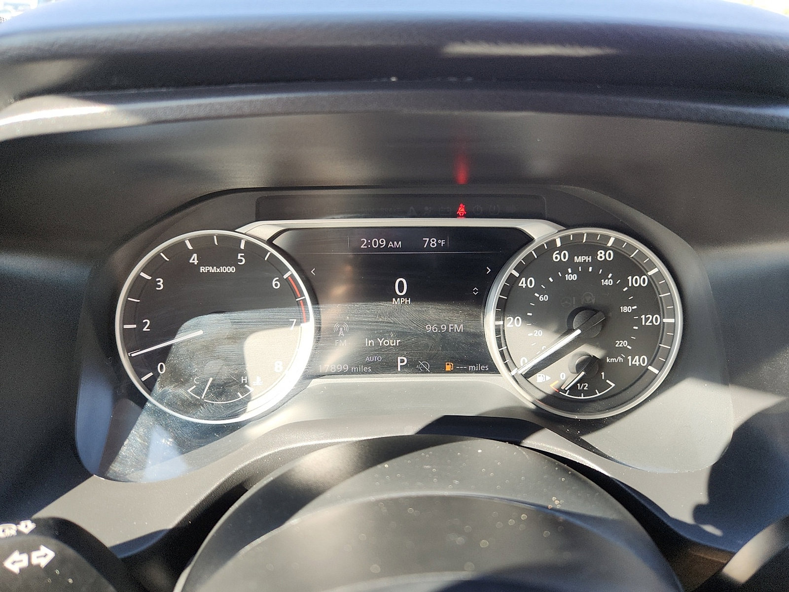 Used 2024 Nissan Rogue S image 17