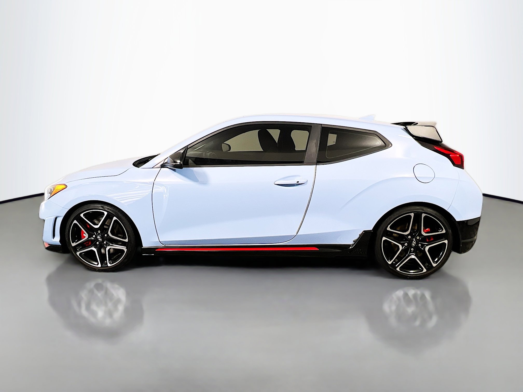 Used 2019 Hyundai Veloster N N w/ Performance Package image 9