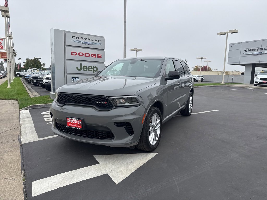 Used 2023 Dodge Durango GT image 11