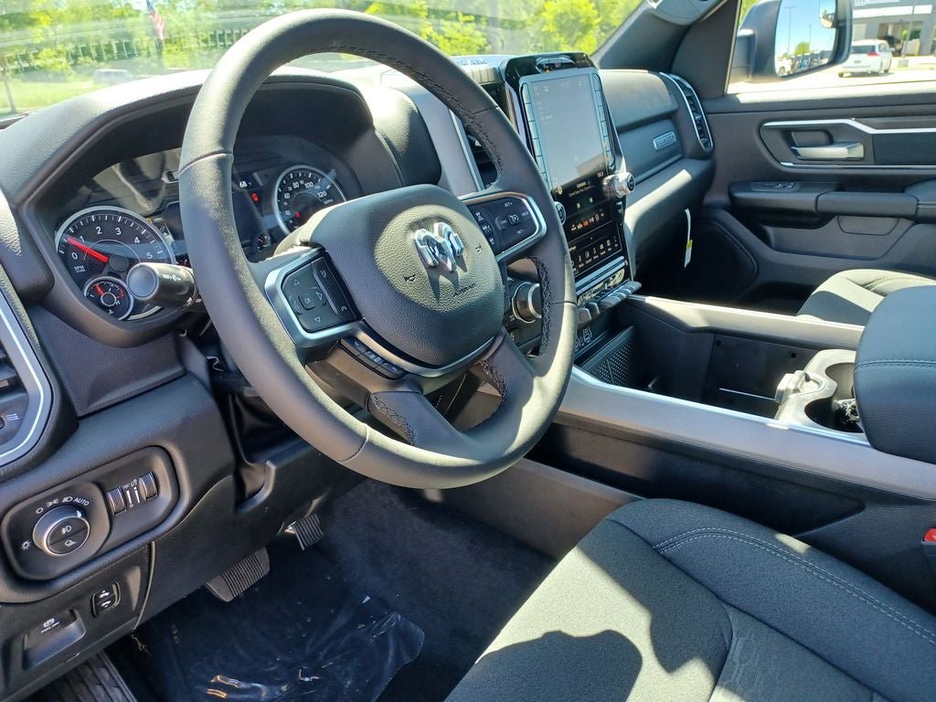 New 2026 RAM 1500 Big Horn AWD/4WD image 14