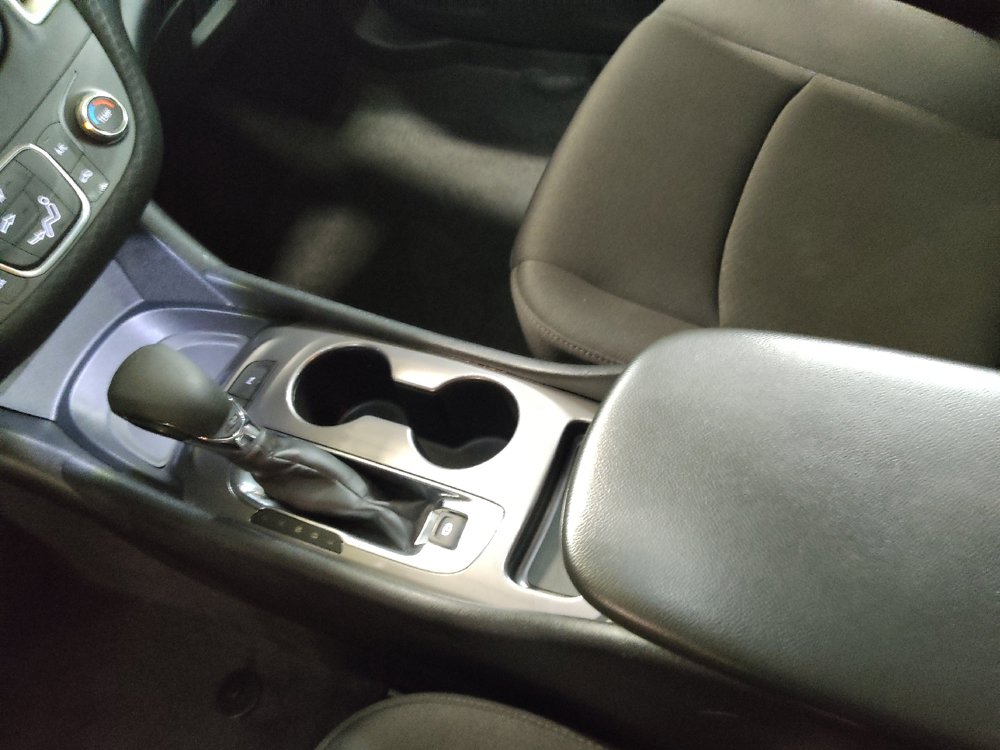 Used 2025 Chevrolet Malibu LS FWD image 27