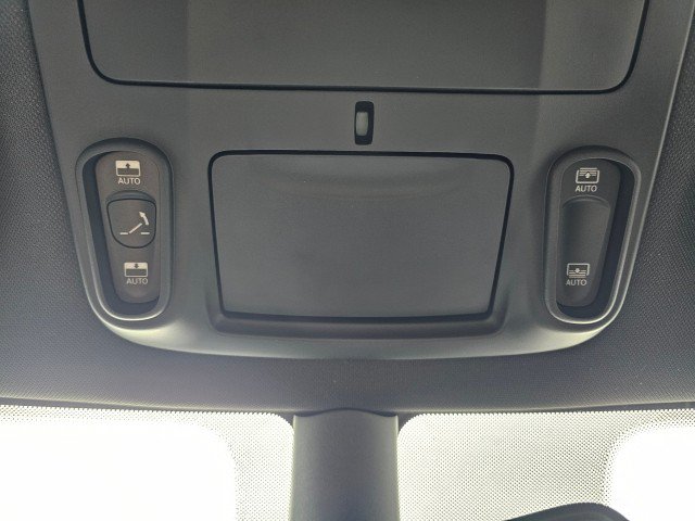 New 2026 Chrysler Pacifica Limited FWD image 40