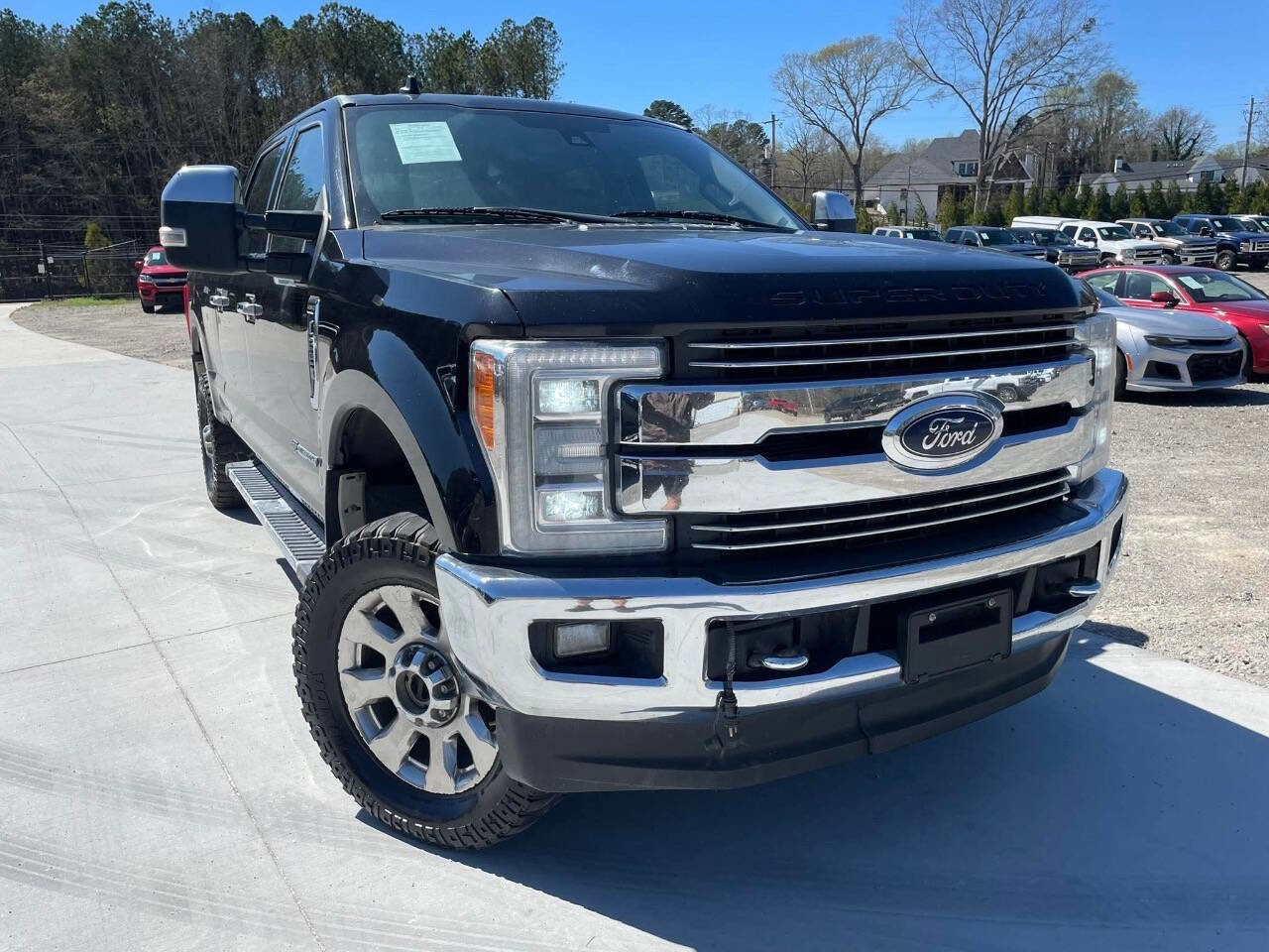 Used 2019 Ford F350 Lariat w/ Lariat Ultimate Package image 4